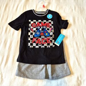 365 Kids boys size 5 game face logo shirt, gray short set NWT